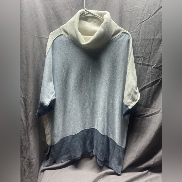 White House Black Market Gray and Cream Sweater - wool blend - Picture 3 of 7